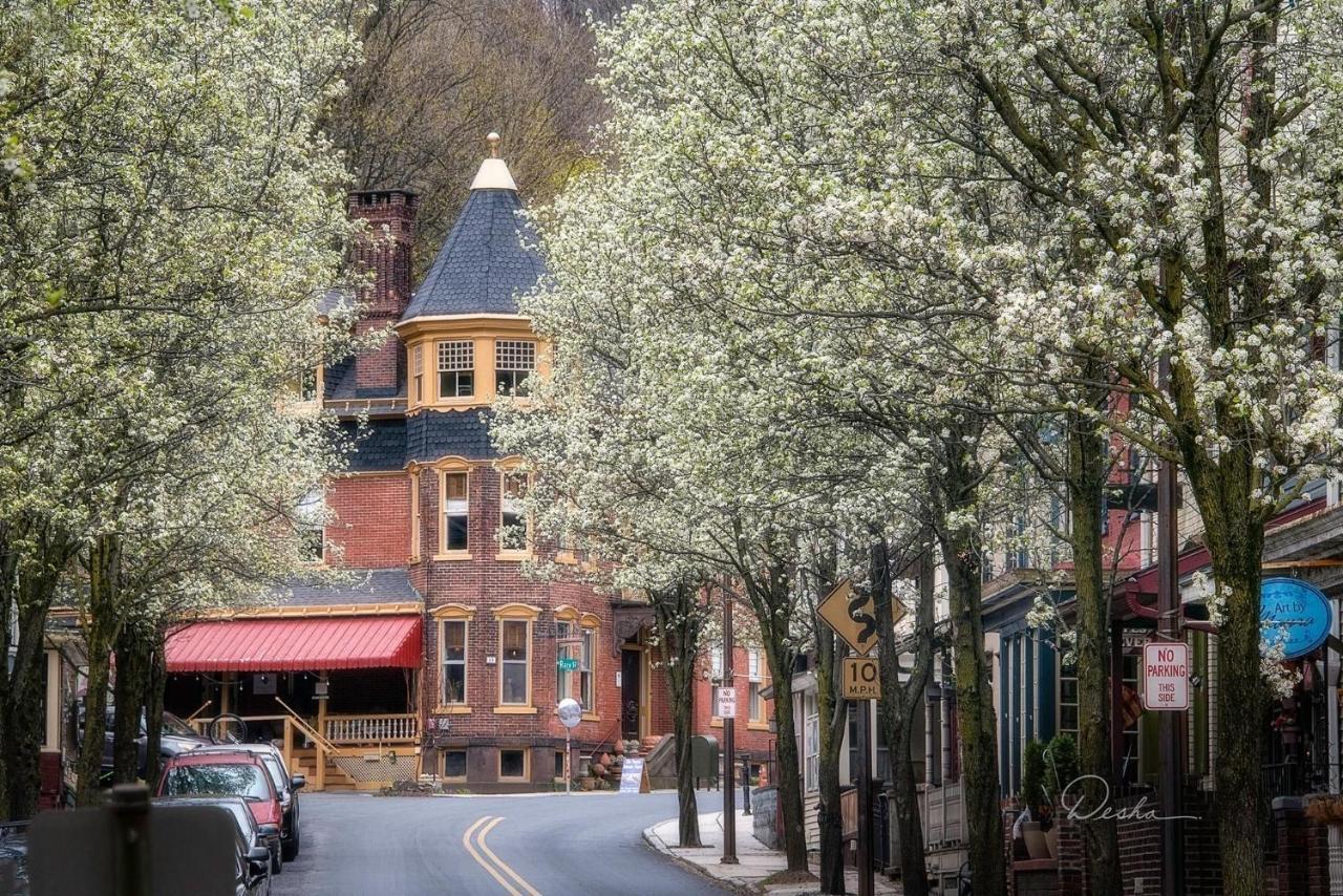 The Dolon House Bed & Breakfast! Jim Thorpe Exterior photo
